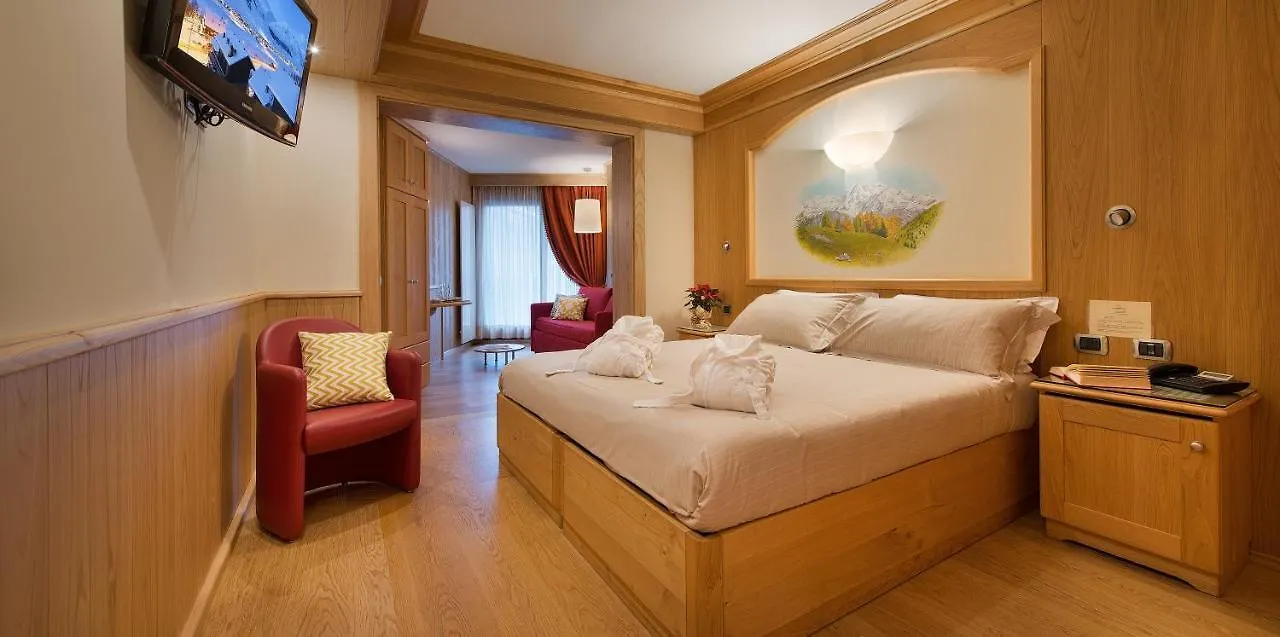 Hotel Baita Montana Livigno 4*,